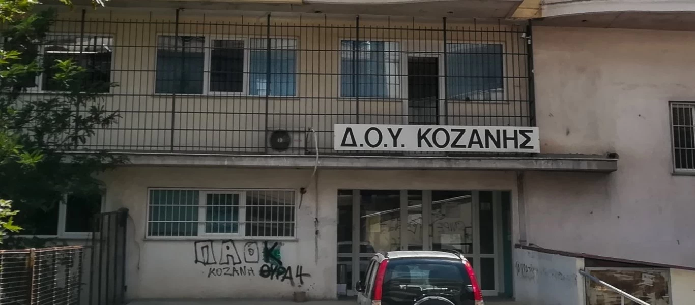 Επίθεση με τσεκούρι - Κοζάνη: Στο κινητό του δράστη εστιάζουν οι έρευνες της ΕΛ.ΑΣ (βίντεο)